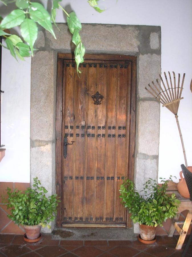 Casa Rural "El Carrasca" El Carrascalejo Exterior foto